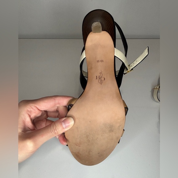 Cole Haan 4” Heels - Picture 4 of 9